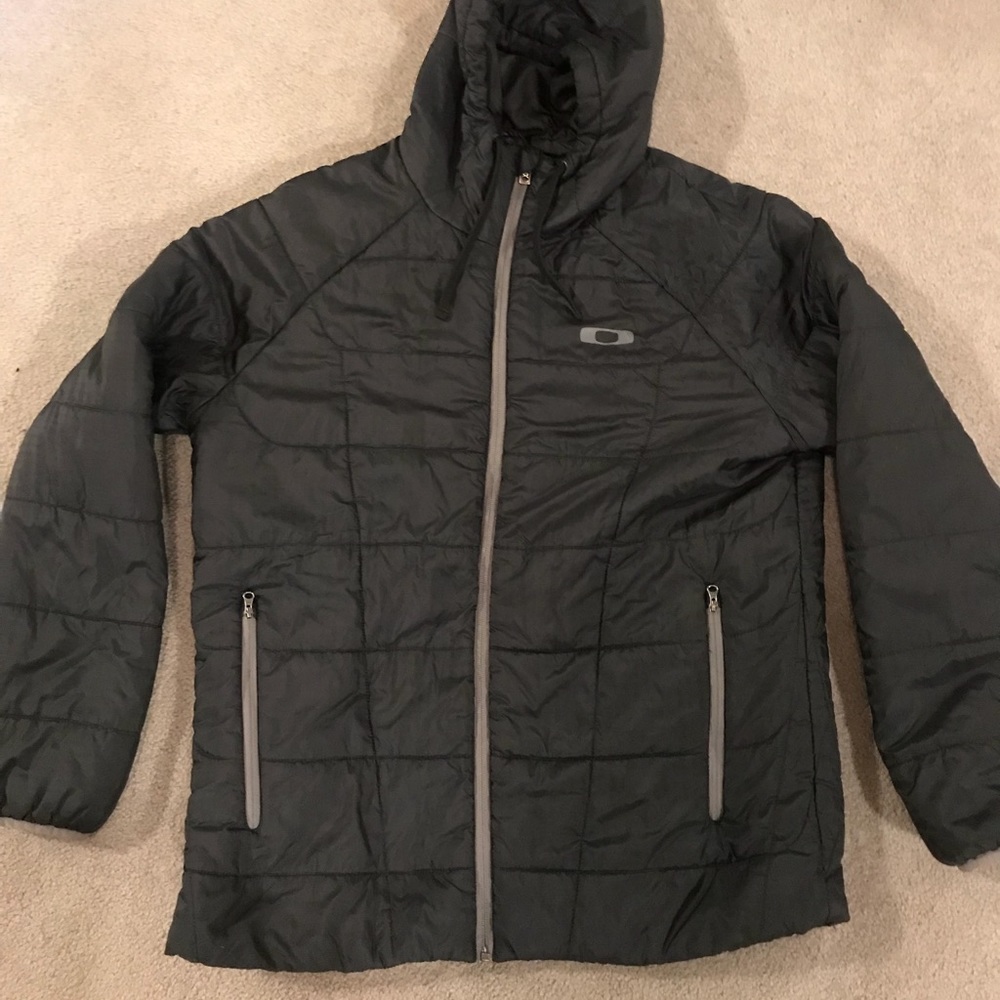 Oakley black zip up jacket with hood